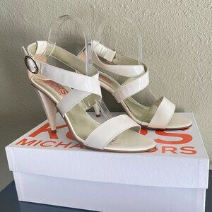 size 8.5 M strappy ivory/cream Michael Kors Naughty Women's Vanilla Patent Heels